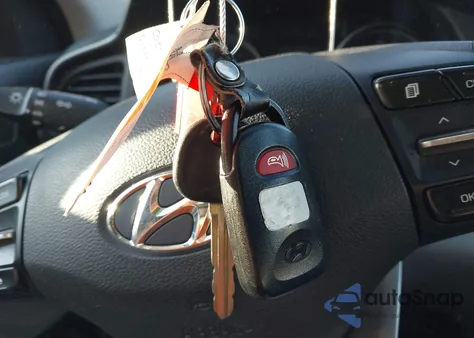 2020 Hyundai Elantra Sel from USA, damaged, VIN 5NPD84LF1LH583851